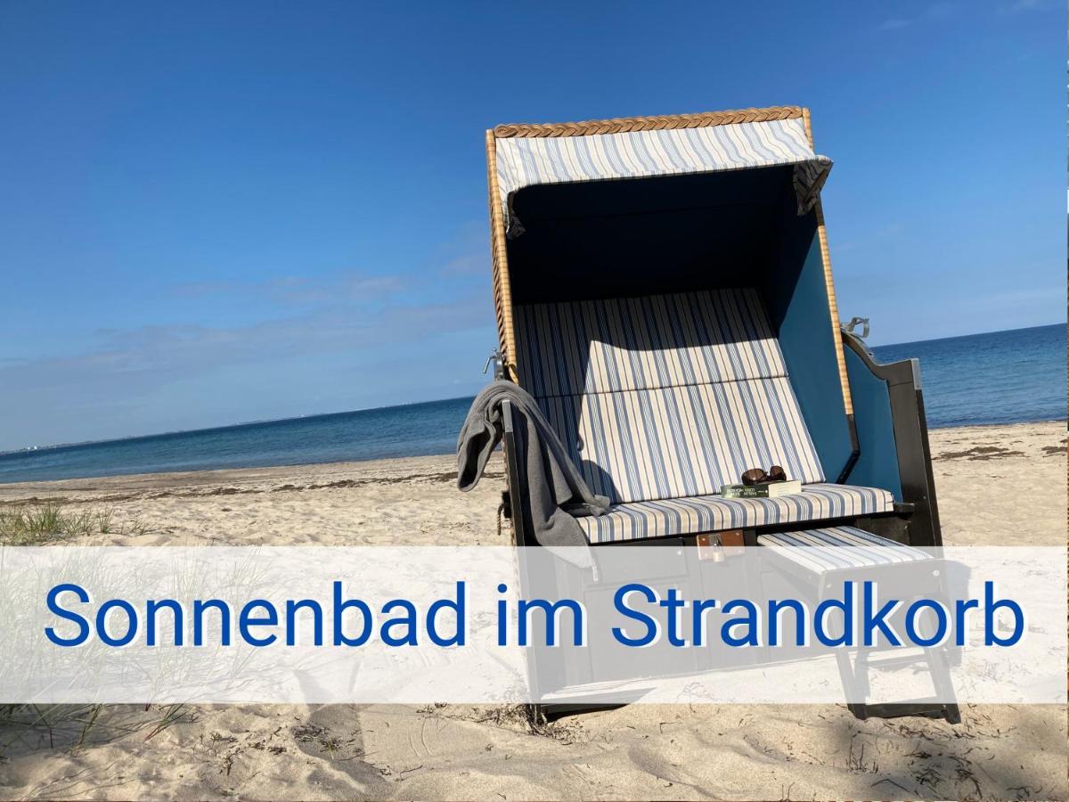 Boeltser Hus Ferienwohnungen Mit Strandkorb Und Kamin 10 Gehminuten Zum Kurtaxefreien Sandstrand Kraksdorf Eksteriør billede